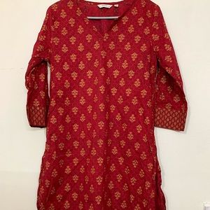 Red Kurti